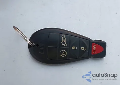 2011 Jeep Grand Cherokee Overland z USA, uszkodzony, nr VIN 1J4RR6GGXBC570117